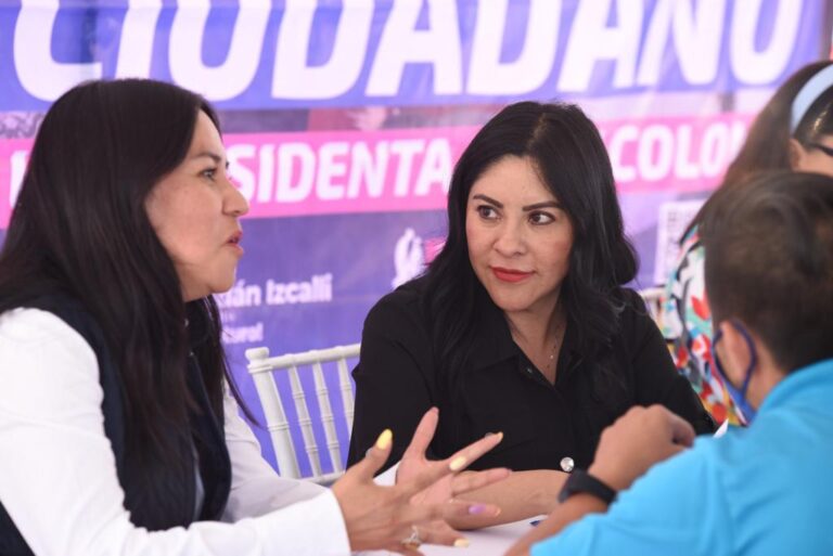 Karla Fiesco acude a Jardines de la Hacienda con el programa “Somos Equipo, Somos Futuro”