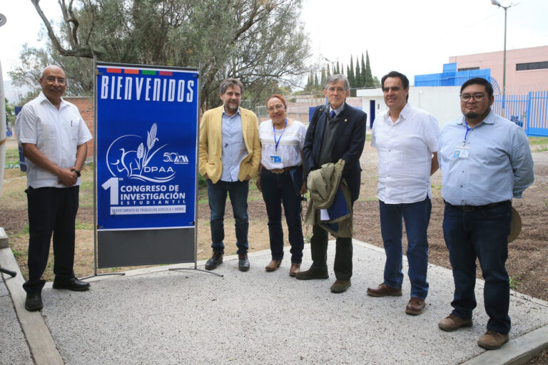La ciencia no puede ser democrática, pero sí participativa: Antonio Lazcano Araujo