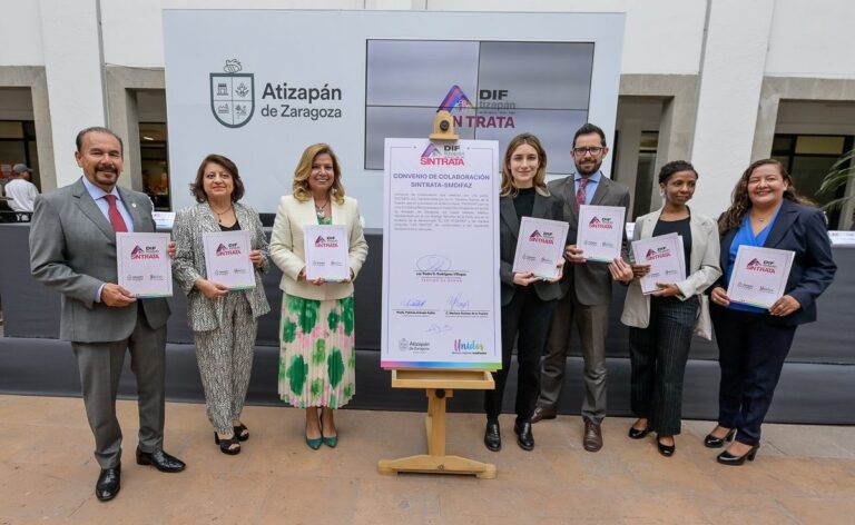 FIRMAN ATIZAPÁN DE ZARAGOZA Y ASOCIACIÓN SINTRATA CONVENIO PARA COMBATIR LA TRATA DE PERSONAS Y MOTIVAR A NIÑAS Y A NIÑOS A DENUNCIAR SI SON VÍCTIMAS DEL DELITO