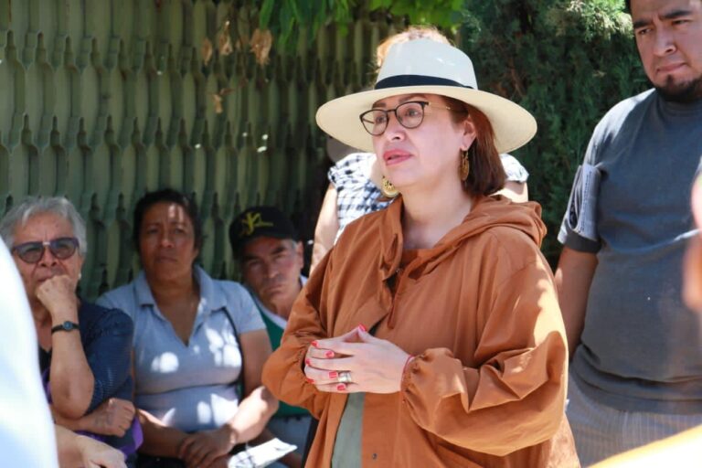 Quien tenga interés por la gente es el que debe de gobernar Ecatepec: Azucena Cisneros