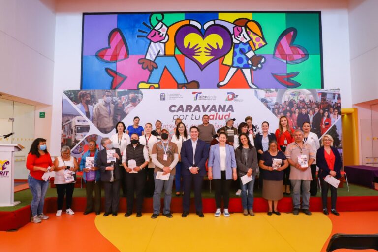 Entrega el DIF Tlalnepantla apoyos funcionales a los beneficiarios de la caravana por tu salud realizada en el Teletón