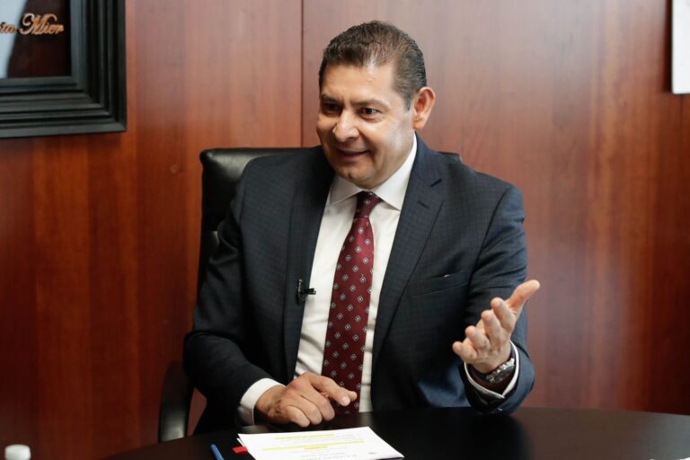 Alejandro Armenta se suma al llamado de unidad en Morena; “ juntos debemos abonar”, dice