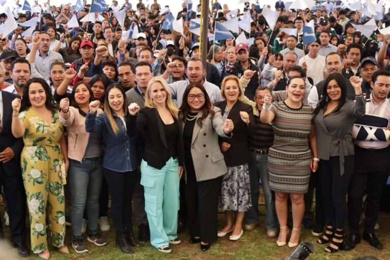 Coloca Huixquilucan la primera piedra de la unidad deportiva “El Plan”