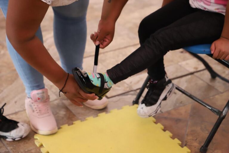 60 mil Niños Fueron Beneficiados con la Entrega de Zapatos Escolares Gratuitos en Tecámac
