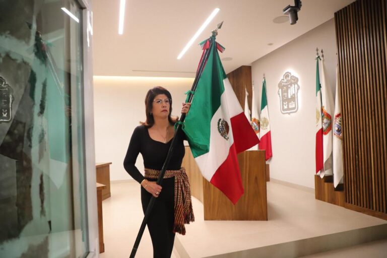 Encabeza Mariela Gutiérrez  Ceremonias del 15 de Septiembre en la Cabecera Municipal y Los Héroes