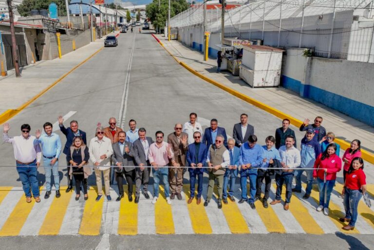 Inauguran repavimentación en México Nuevo, la zona industrial más importante de Atizapán de Zaragoza