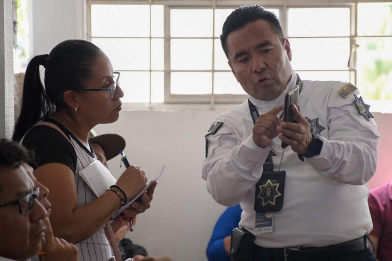 Previenen delitos en menores de edad mediante pláticas a papás en Nezahualcóyotl