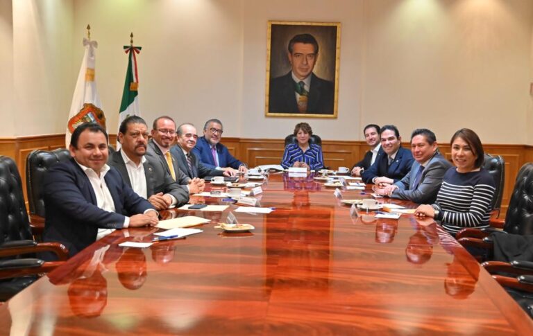 Se reúne Jucopo con la gobernadora Delfina Gómez Álvarez