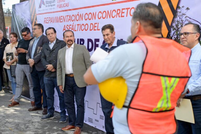 Inicia Pedro Rodríguez la rehabilitación del Bulevar Club de Golf, en Lomas de Bellavista