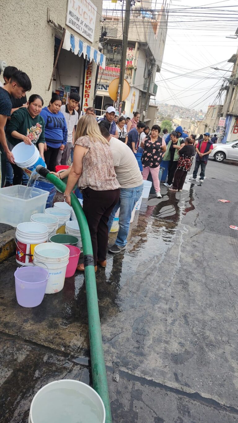 Reparten pipas de OAPAS más de 6 millones de litros de agua al mes