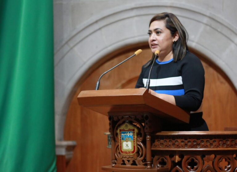 El paquete fiscal 2024 representa una esperanza para mejorar la calidad de vida de millones de mexiquenses: Carmen De La Rosa