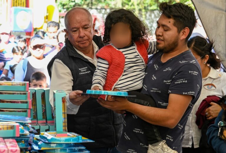 Naucalpan Mantiene viva la ilusión del Día de los Reyes Magos con Celebración Multimunicipal
