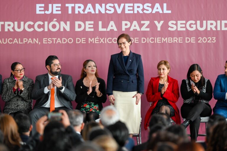 Consultas ciudadanas fortalecen confianza en las instituciones, afirma Angélica Moya