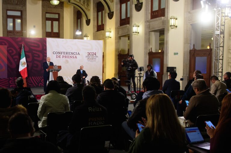 Hay cierta emergencia energética por frío en EU: López Obrador