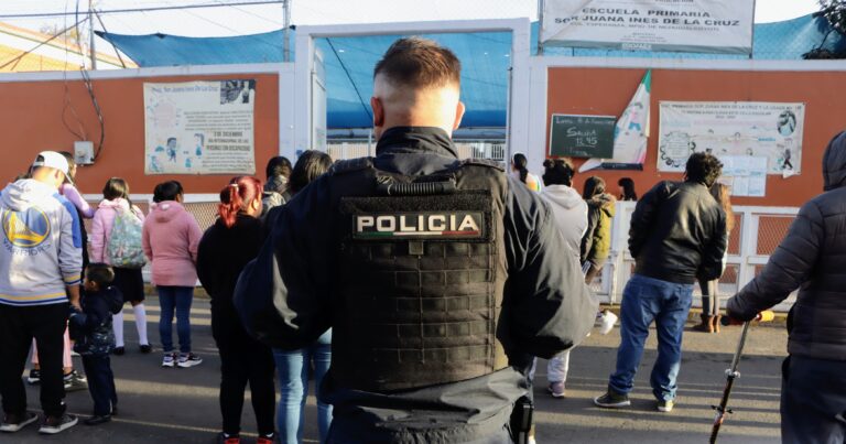 Para reforzar la seguridad de los estudiante se implementó el “Operativo Regreso a Clases Seguro Neza 2024”