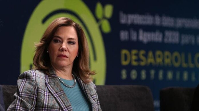 Urge Inai a SSPC entregar información sobre regularización de 'autos chocolate'