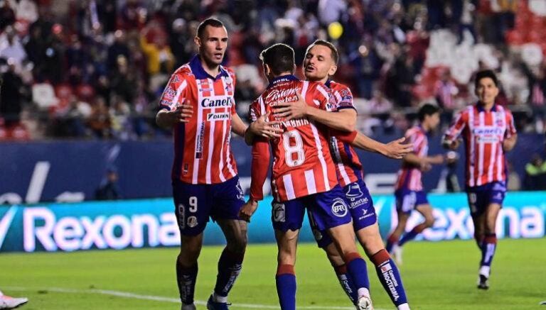 El San Luis del brasileño Da Silva vence a Pumas y pasa al liderato del Clausura