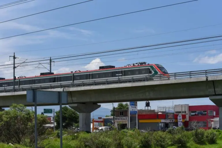 PAN exige informes sobre incidentes en la construcción del Tren Interurbano