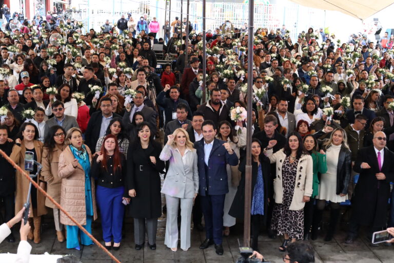 SE UNEN EN MATRIMONIO CIVIL 250 PAREJAS DE HUIXQUILUCAN