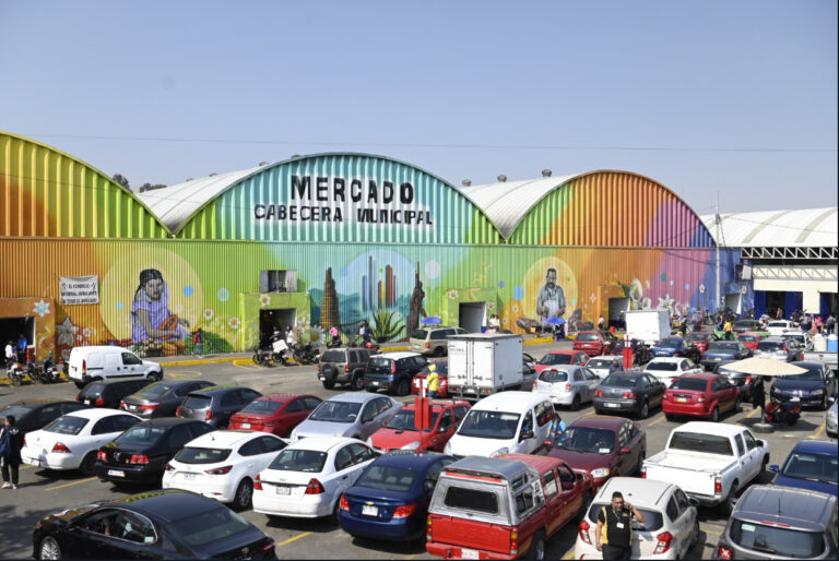 Inicia campaña de regularización de mercados municipales en Naucalpan