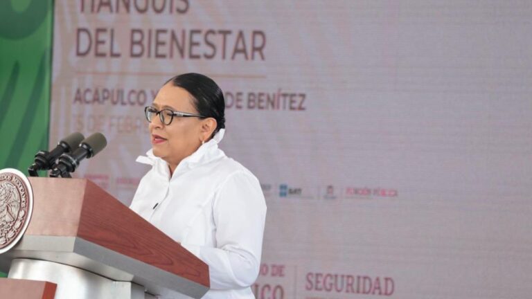Tianguis del Bienestar entrega bienes a más de 61 mil familias afectadas por “Otis”