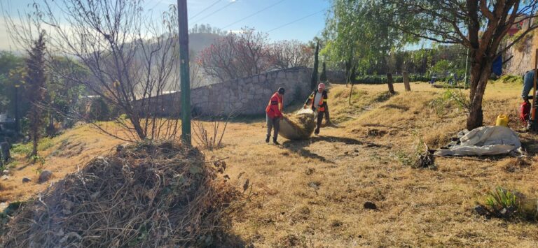 Realizan megajornada de servicios públicos en parque de Lomas de Occipaco