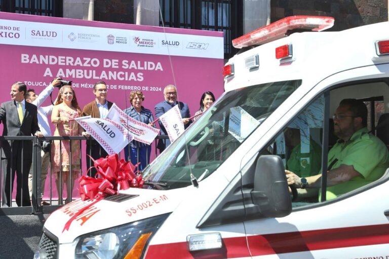 Recibe Gobierno de Defina Gómez ambulancias, mastógrafos y apoyos funcionales de la Beneficencia Pública
