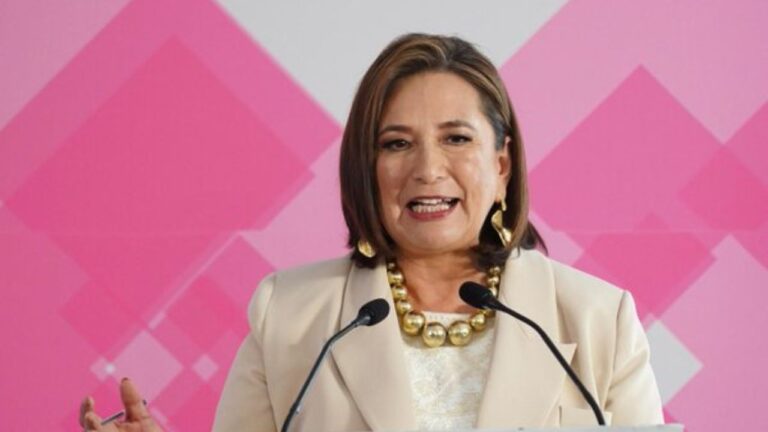 Xóchitl Gálvez se reúne con el papa Francisco en audiencia privada