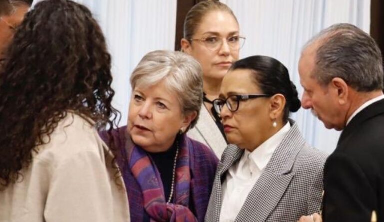 “Es un tema cerrado para ellos”, dijo Bárcena sobre investigación de DEA a AMLO