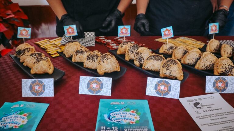 Llega la Feria del Mar a la explanada de la alcaldía Gustavo A. Madero