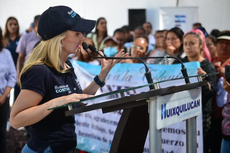 Inaugura Huixquilucan nuevo pozo en Loma Del Carmen