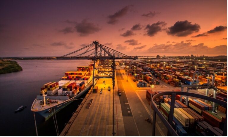 César Alejandro Reyna Carrillo, blockchain para evitar corrupción en aduanas