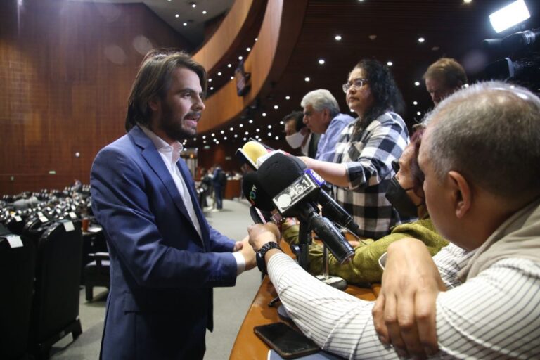 Pide Braulio López Ochoa a partidos dictamen que hará realidad equidad salarial de género en los deportes