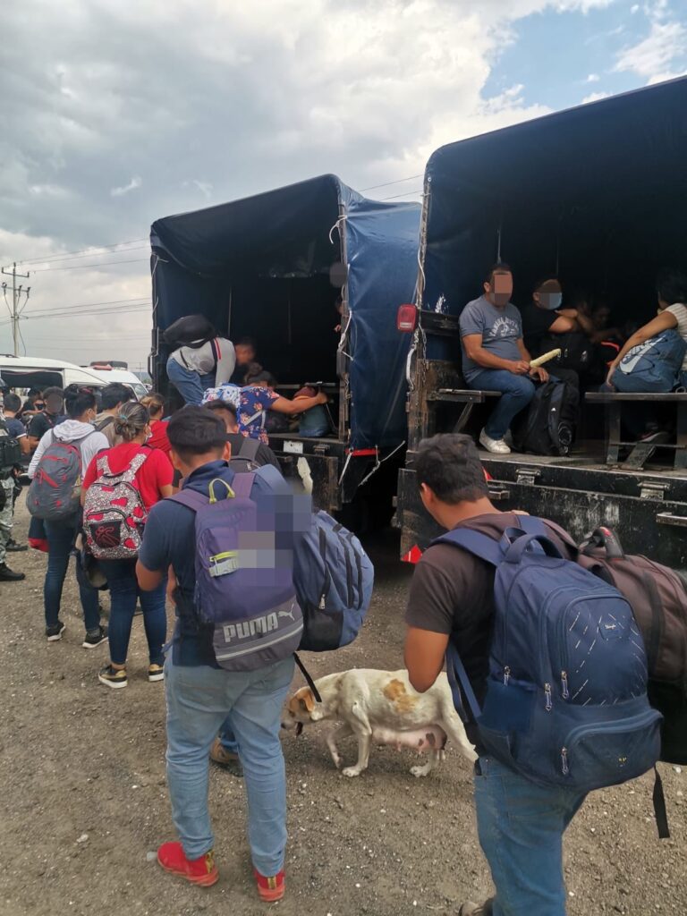 CAPTURAS DE MIGRANTES SE REDUCE EN EEUU Y SE INCREMENTA EN MÉXICO