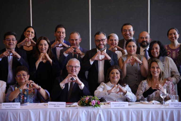 Clara Brugada se reúne con el G9 para construir una CDMX próspera y con desarrollo económico