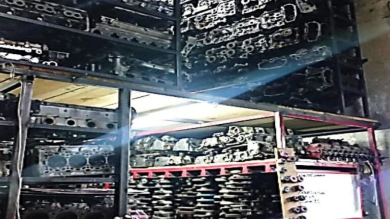 Aseguran 20 toneladas de autopartes en inmueble de la colonia Morelos