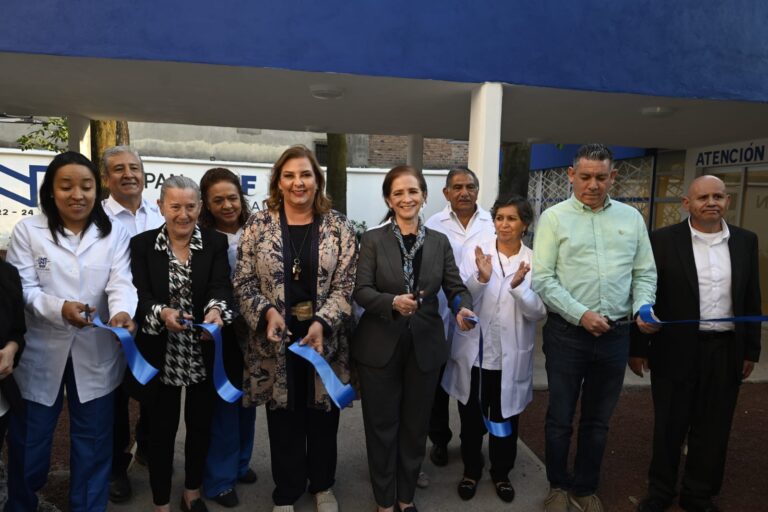 Inaugura Angélica Moya rehabilitación de unidad médica en colonia El Molinito