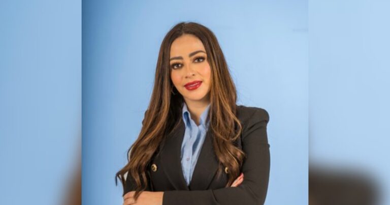 Vamos a regresar el Seguro Popular: Karla Sosa