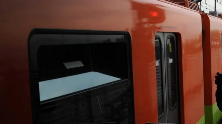 Hombre fallece electrocutado al intentar robar cable en subestación de Línea 7 del Metro