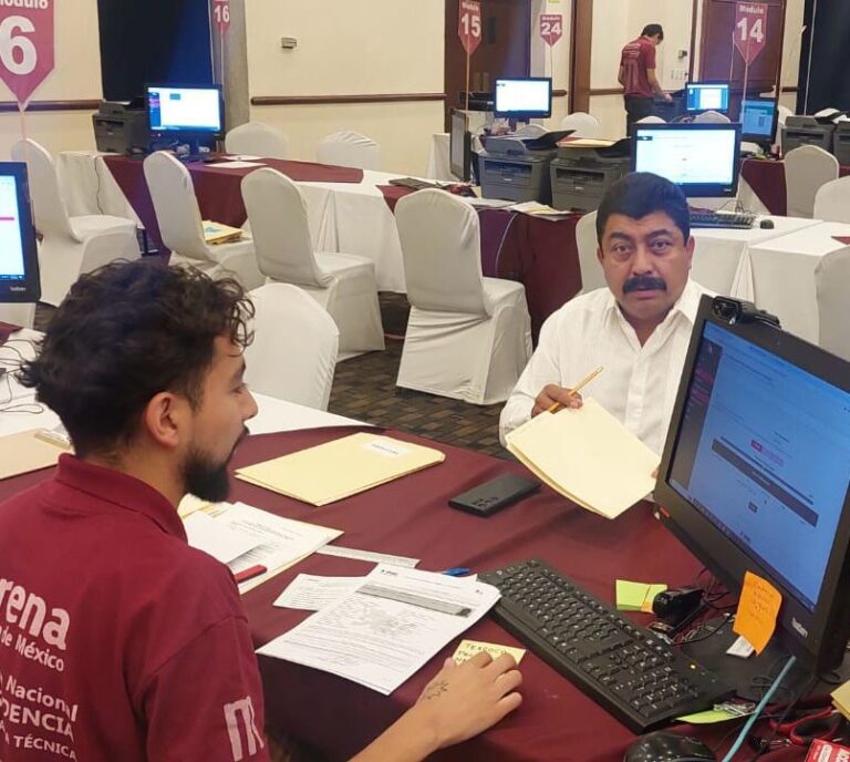 Nazario Gutiérrez se registra para contender por Texcoco