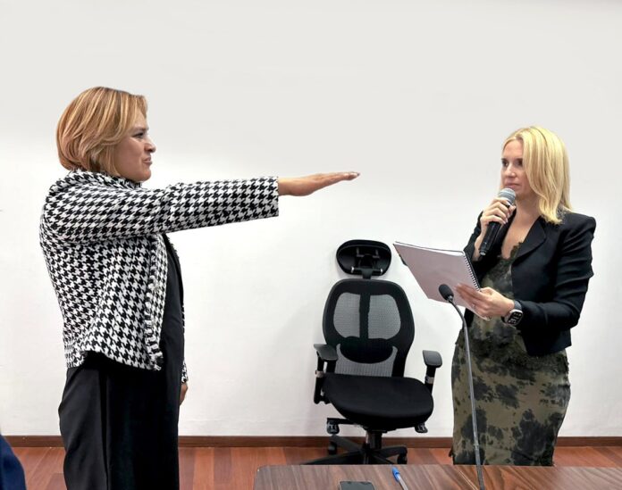 Solicita Romina Contreras licencia temporal como presidenta municipal de Huixquilucan