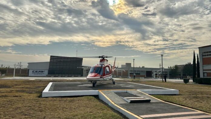 Trasladan en helicóptero de emergencia a niño quemado con pirotecnia en Los Reyes La Paz