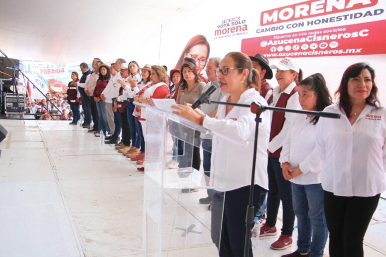En arranque de campaña, anuncia Azucena espacios laborales para universitarios
