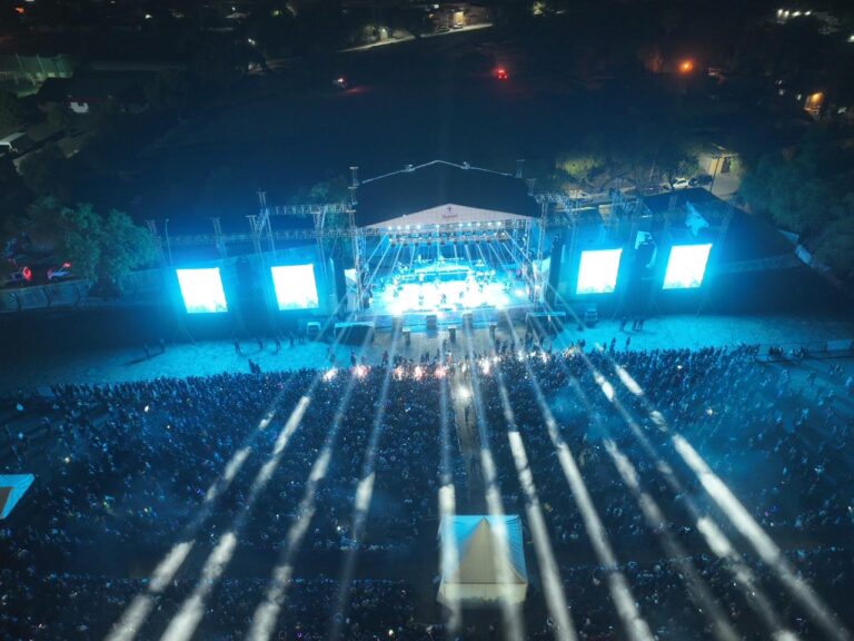 Gran Presentación de Los Askis durante el segundo día de la Feria Regional de Tecámac