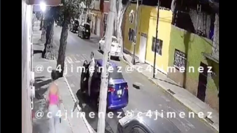 Captan a sujeto mientras se exhibe frente a mujer en la Venustiano Carranza