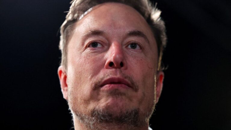 Tesla prevé recortar en más de un 10% su plantilla mundial