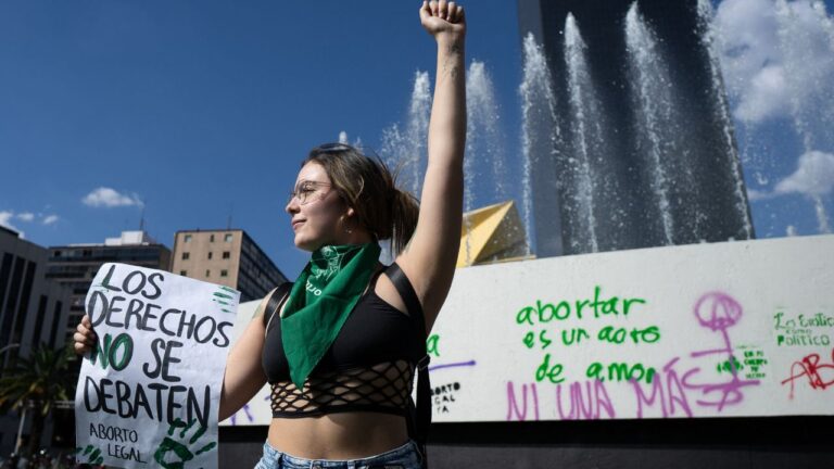 Tribunal ordena despenalizar el aborto voluntario en Jalisco