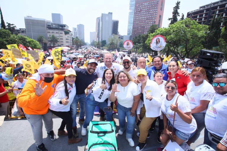 Ofrece Santiago Taboada seguridad social y espacios dignos a repartidores de plataformas digitales