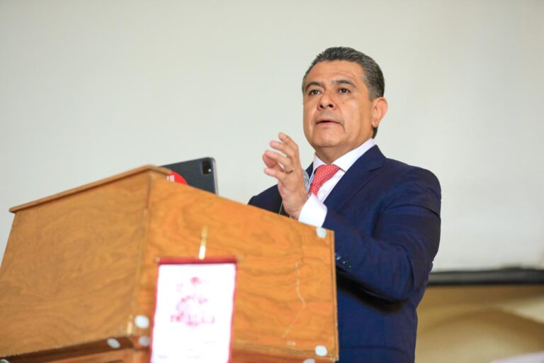 Tony Rodríguez conectará los C4 de Tlalnepantla con los de municipios vecinos para cuidar con más cámaras a los ciudadanos