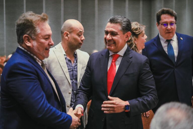 Tony Rodríguez promete academia de policía para contar con más elementos para cuidar a la ciudadanía